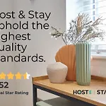 Host & - The Potting Shed *